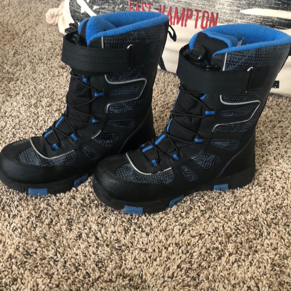 Boys Quest winter snow boots